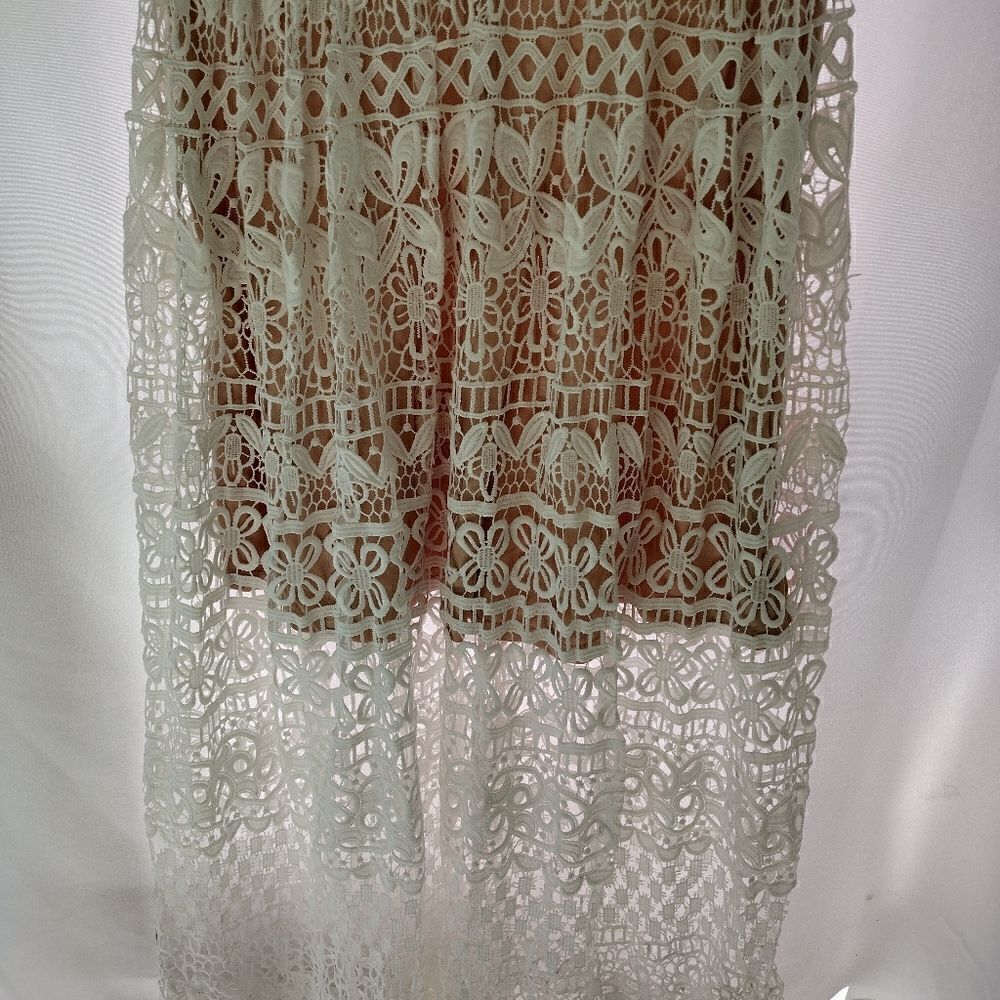 Lulus maxi dress   - Picture 3 of 11